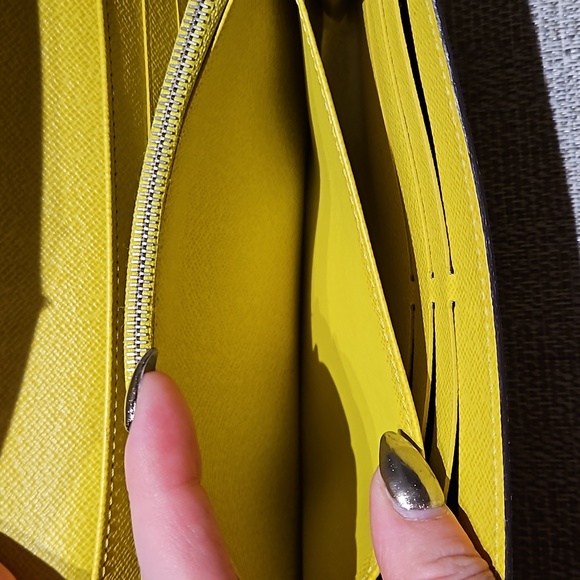🥂SOLD🥂 Louis Vuitton Citron Epi Leather Bifold Wallet Silver w/Dustbag EUC - Picture 13 of 16